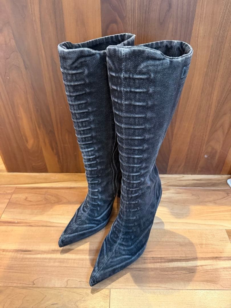 Diesel Women 7.5US Sd-Cloud Hbt Cotton Heel Boots Used a few times Luxury Italy