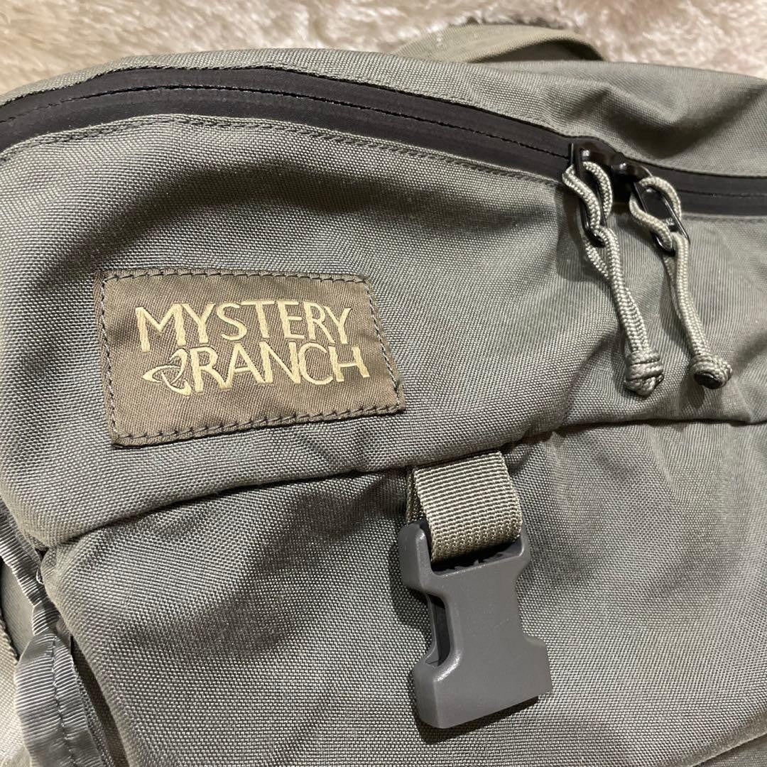 MYSTERY RANCH Invader Messenger Bag Rare Discontinued Shoulder Body Bag Used