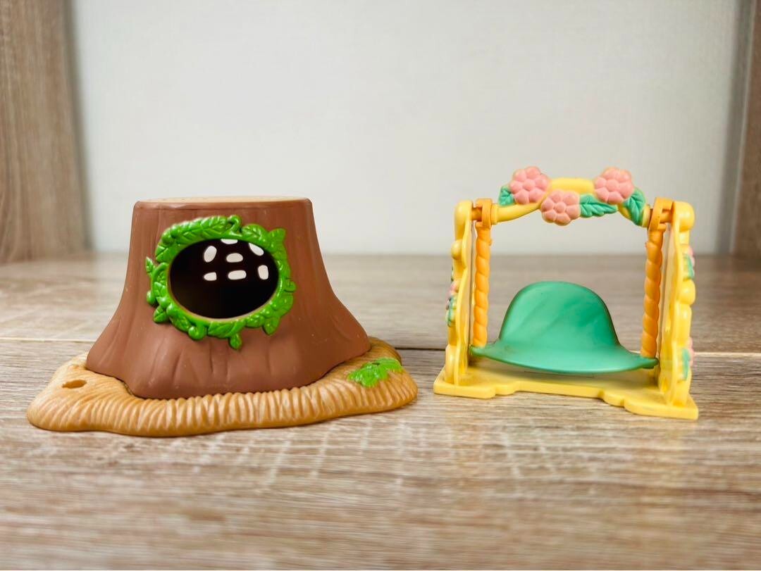 Vintage Rare Sylvanian Families Raccoon and Fairy Set Flower Swing stump