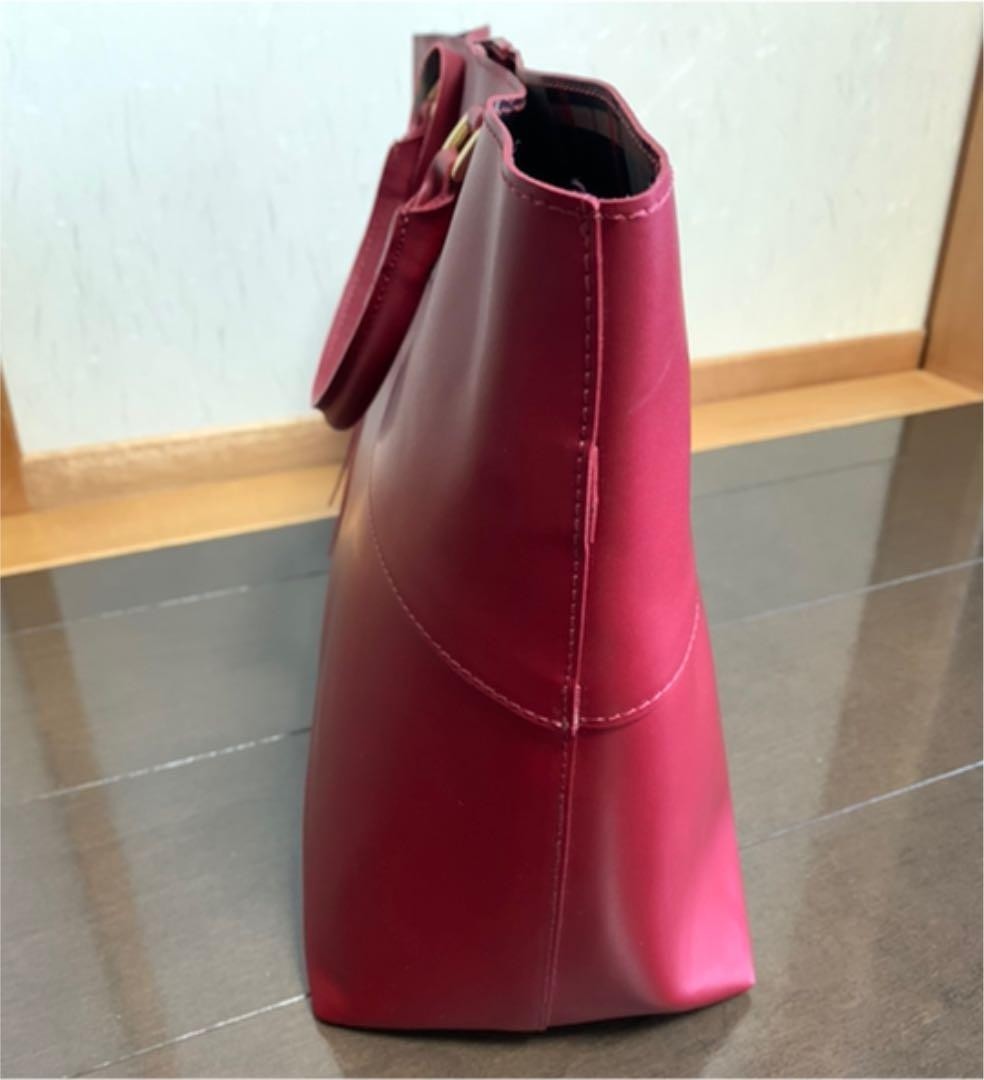 Spick and Span Red Leather Tote Bag A4 Size Genuine Leather Stylish Authentic