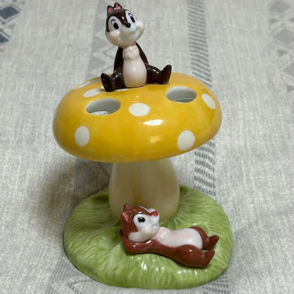 Disney Chip and Dale Mushroom Toothbrush Pen Stand Ceramic Collectible
