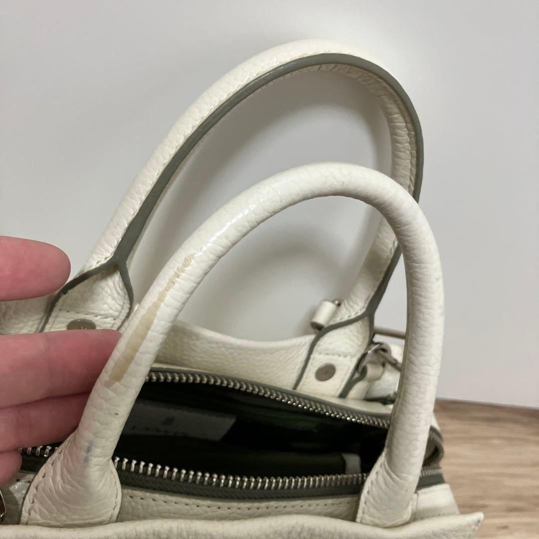 LANVIN en Bleu logo white shoulder bag