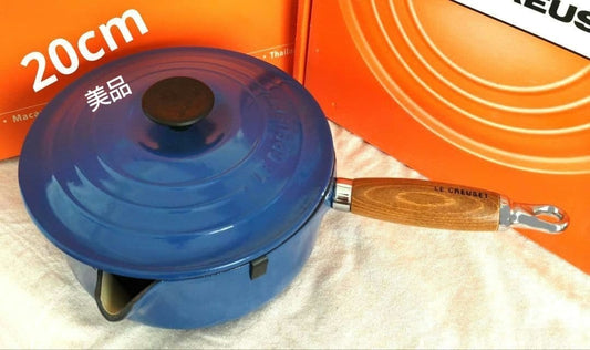 LE CREUSET 20cm Wood Handle Enameled Saucepan Blue Vintage Collectible Pot
