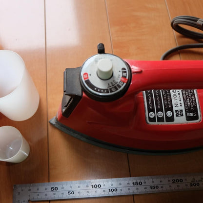 National (Matsushita Electric) Steam Iron NI-700SF - Retro Home Appliance