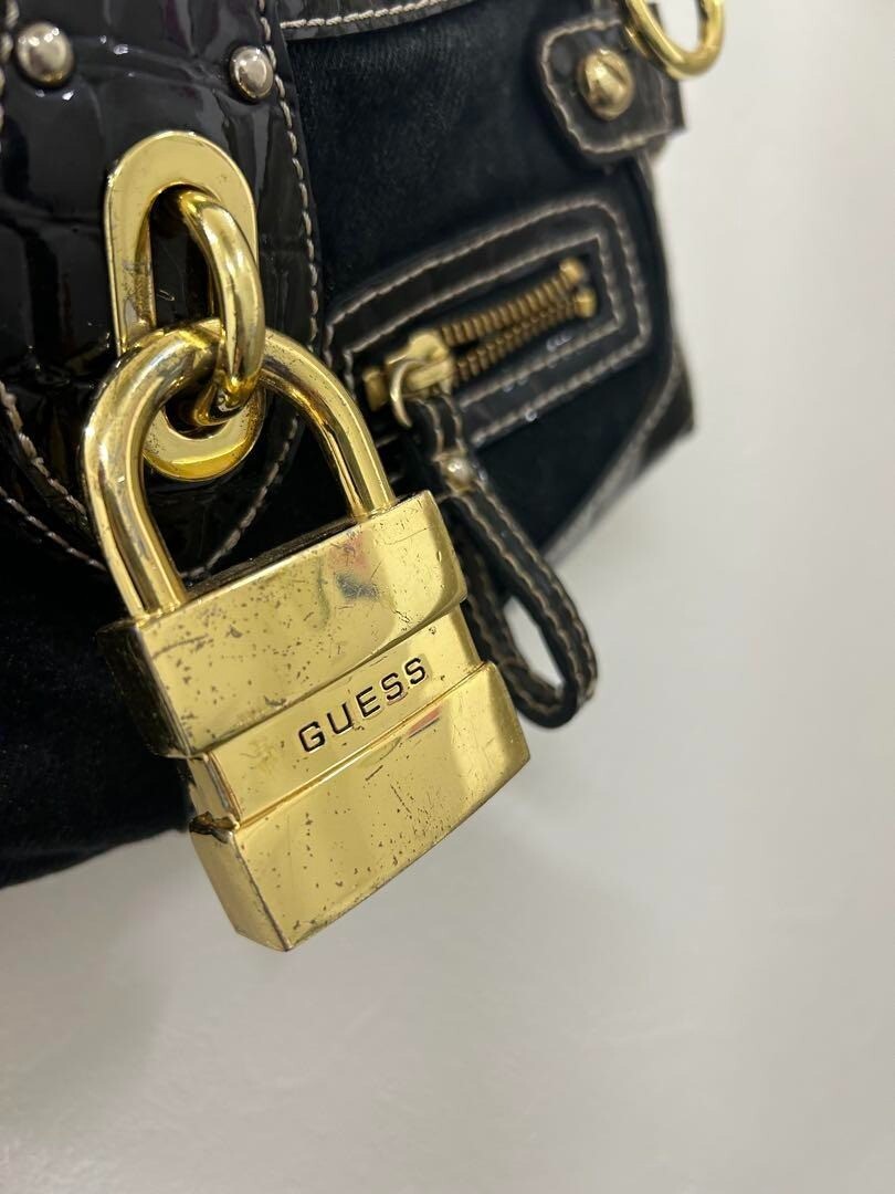 Guess Chain Shoulder Bag Purse w/Padlock Y2K Black Faux Leather USED from japan