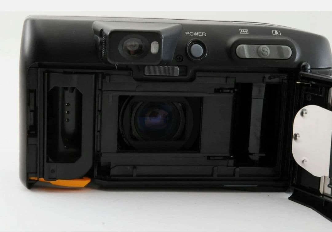 Showa Retro: Fujifilm Camera ‘FUJI CARDIA HITE DATE’