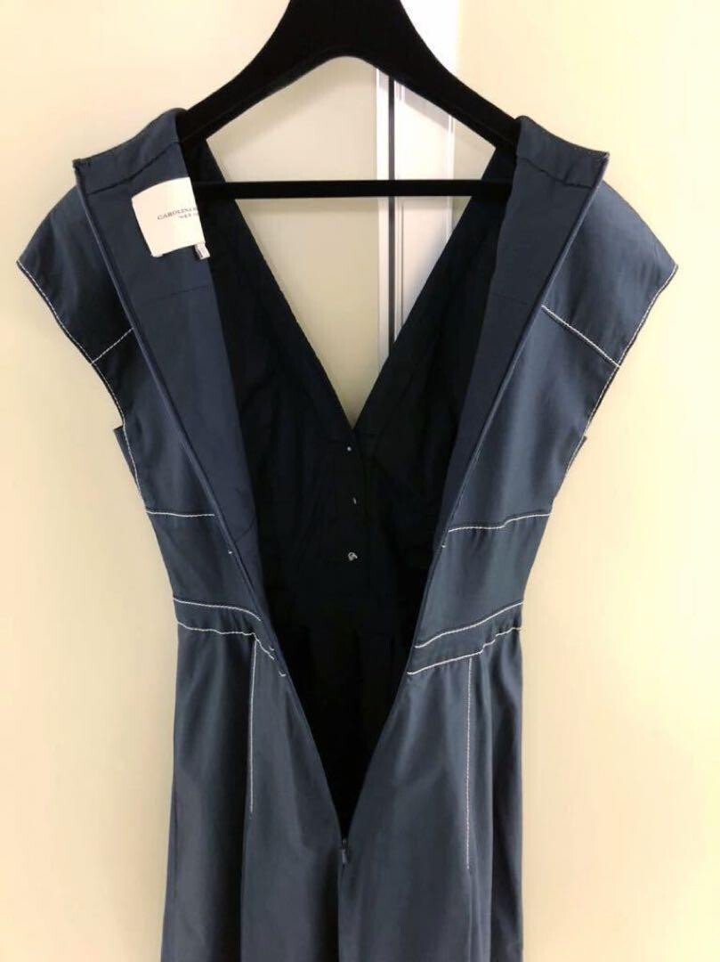 Carolina Herrera Navy White Sleeveless V-Neck Dress Size 2 Made in USA Rare Used