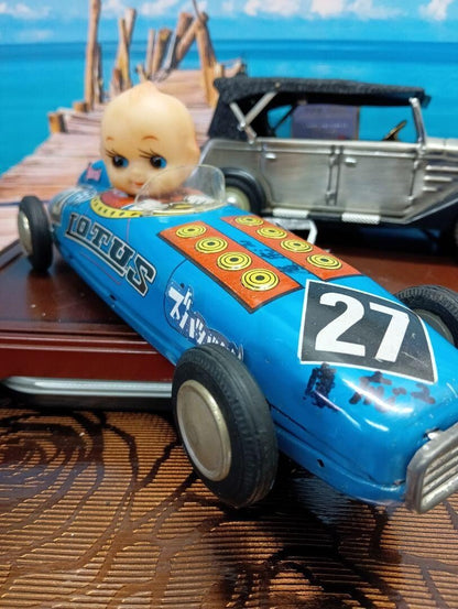 Custom specs Showa retro nostalgic original kewpie face tin car