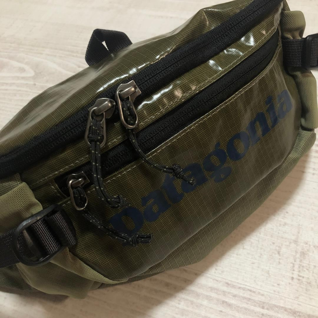 Patagonia Black Hole Waist Pack 5L Sage Khaki Used