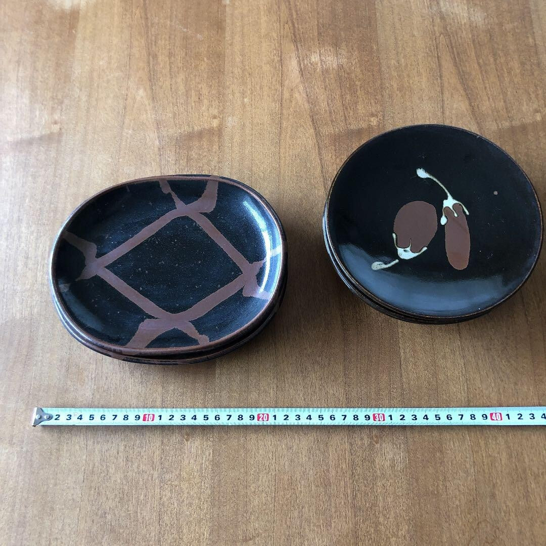 Unused Mashiko ware side plate and medium plate set by Hamada Shoji Mingei