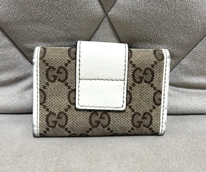 GUCCI Key Case 6 Consecutive GG Pattern White Heart Fashionable Used with box