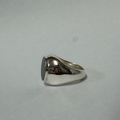 Here's KREIS ONYX RING (Onyx Ring)