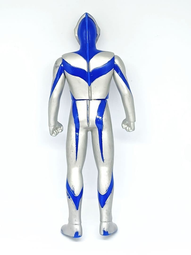 Second Generation Ultraman Dyna Miracle Type 16cm Sofubi Figure