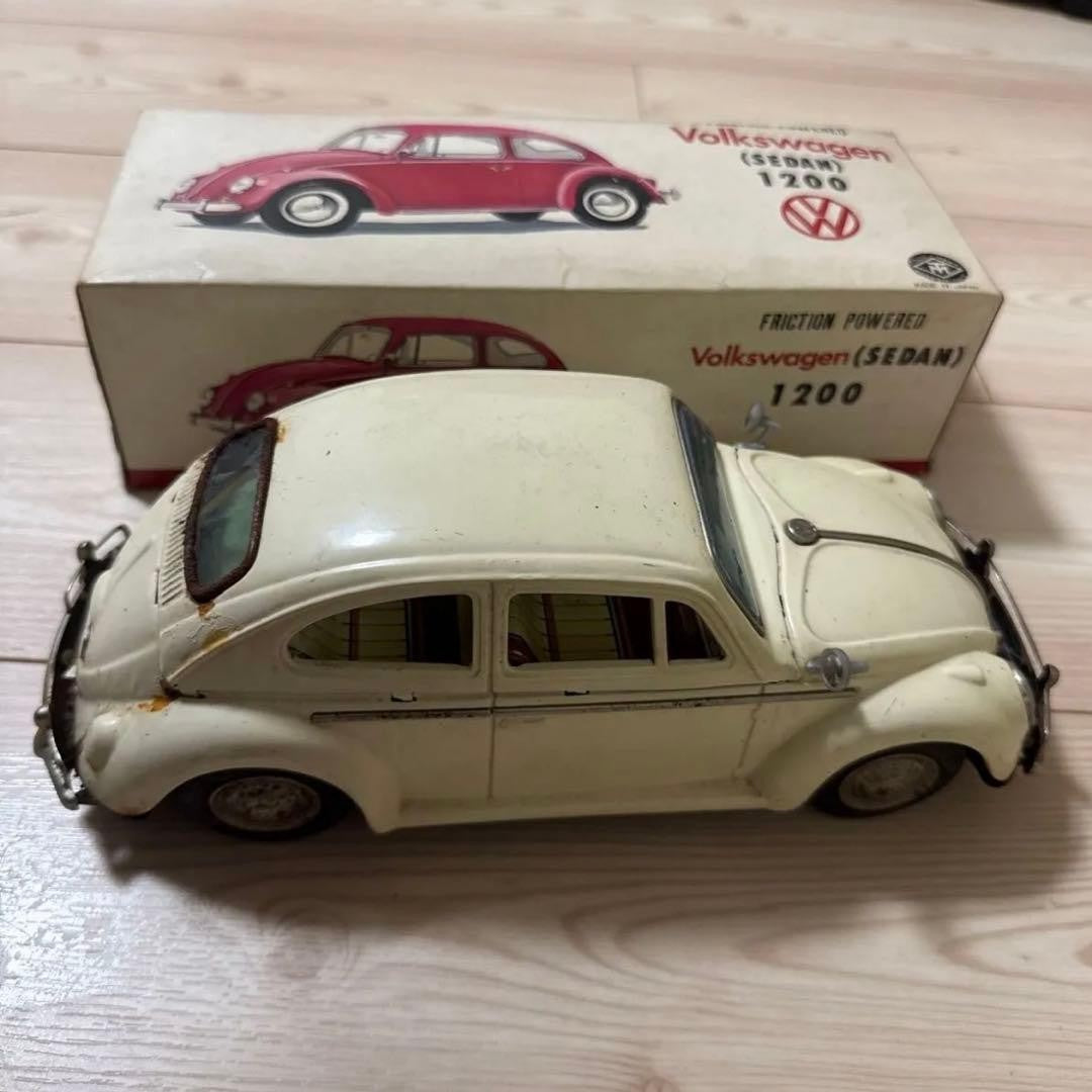 【Old Tin Car】Volkswagen SEDAN 1200 Beetle
