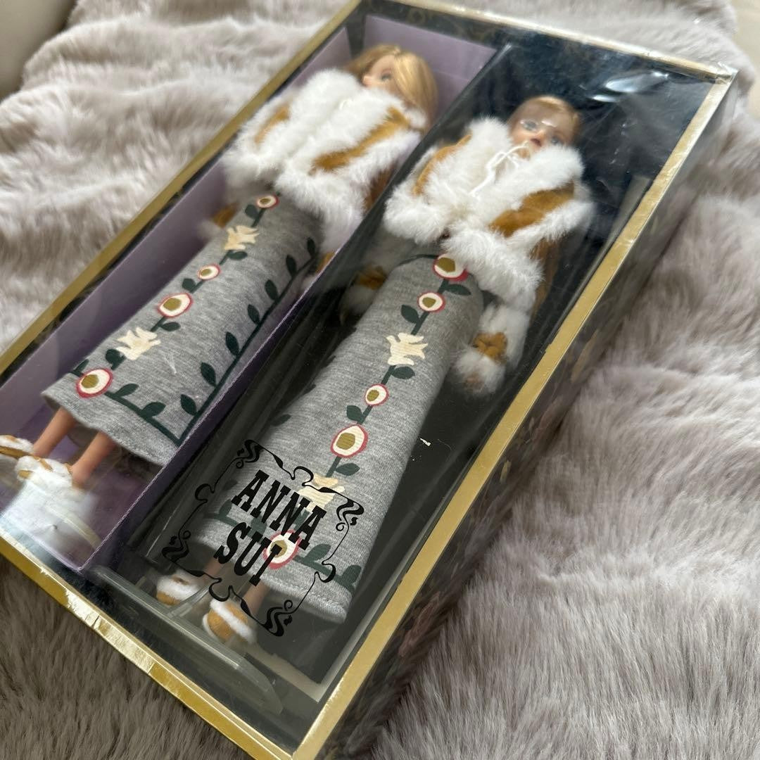 Rare ANNA SUI Supermodel Doll Kit Set Authentic Vintage Figure Collectible