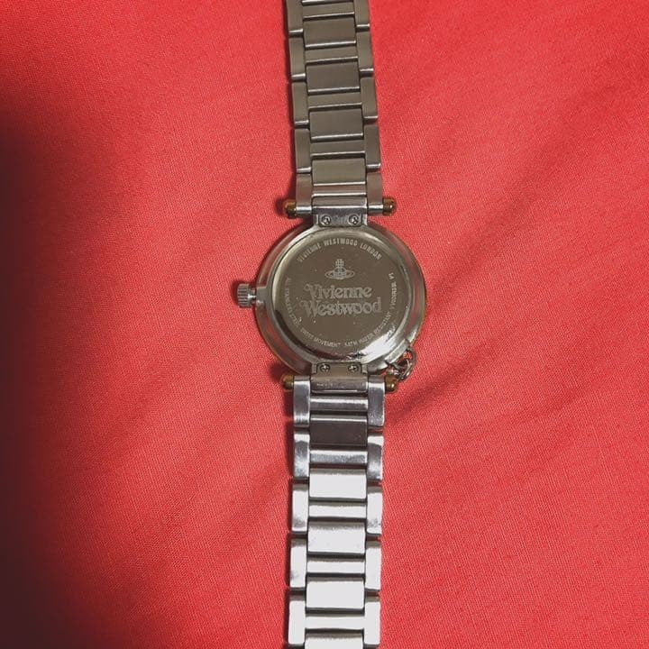Vivianne Westwood Wristwatch Orb Heart Quartz Vv006Rssl color Gold Silver women
