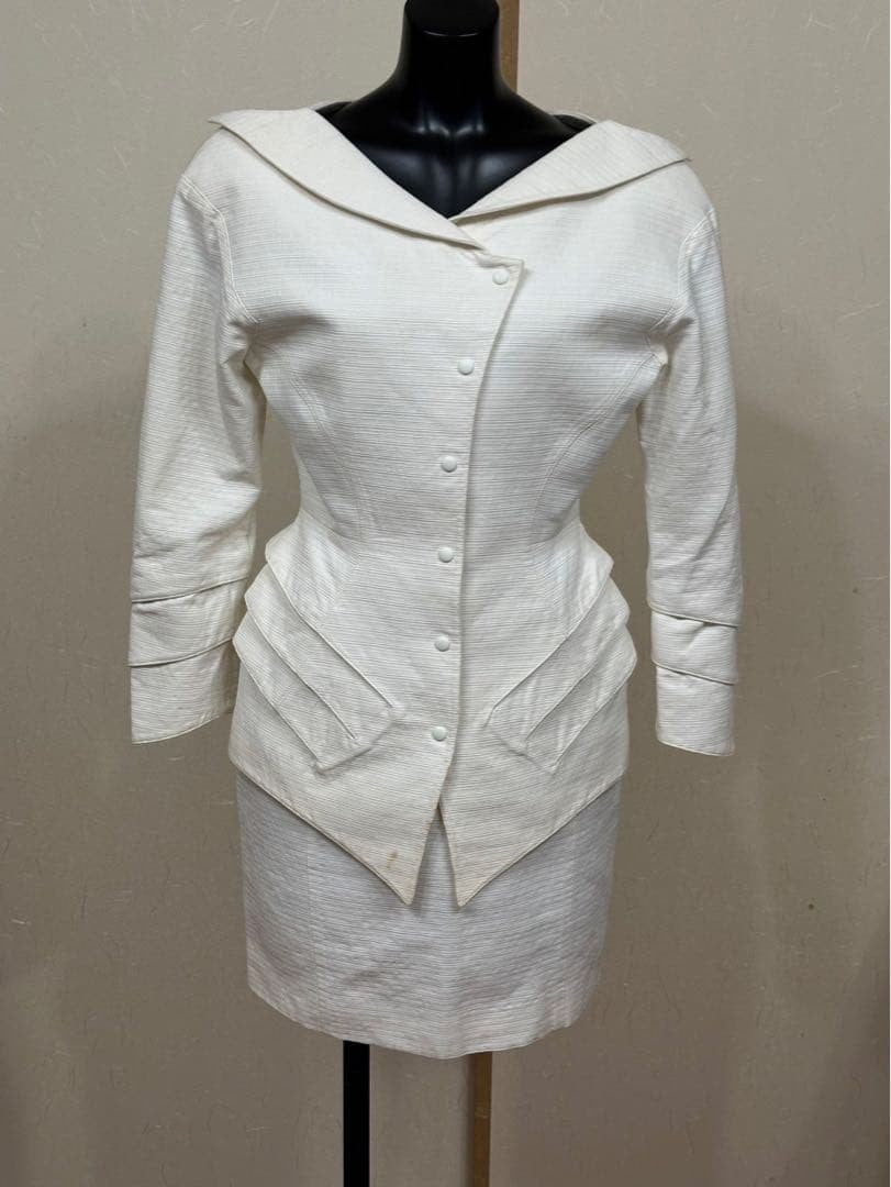 Thierry Mugler White Suit Jacket Skirt Set size 9AR