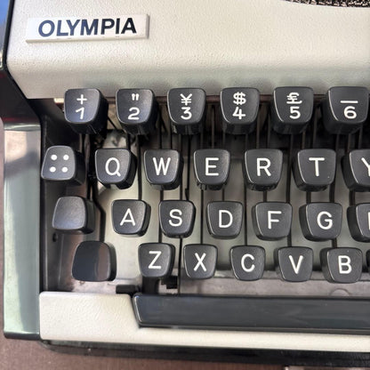 Showa Retro OLYMPIA Typewriter with Case Antique Miscellaneous Goods