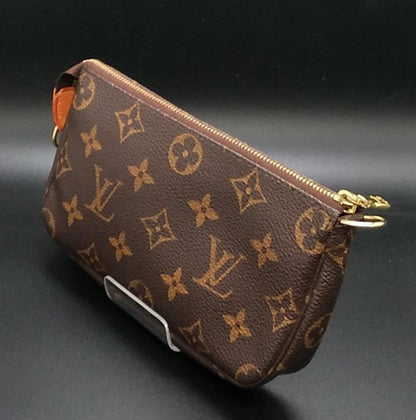 Louis Vuitton Monogram Pochette Accessoires M58009 Authentic