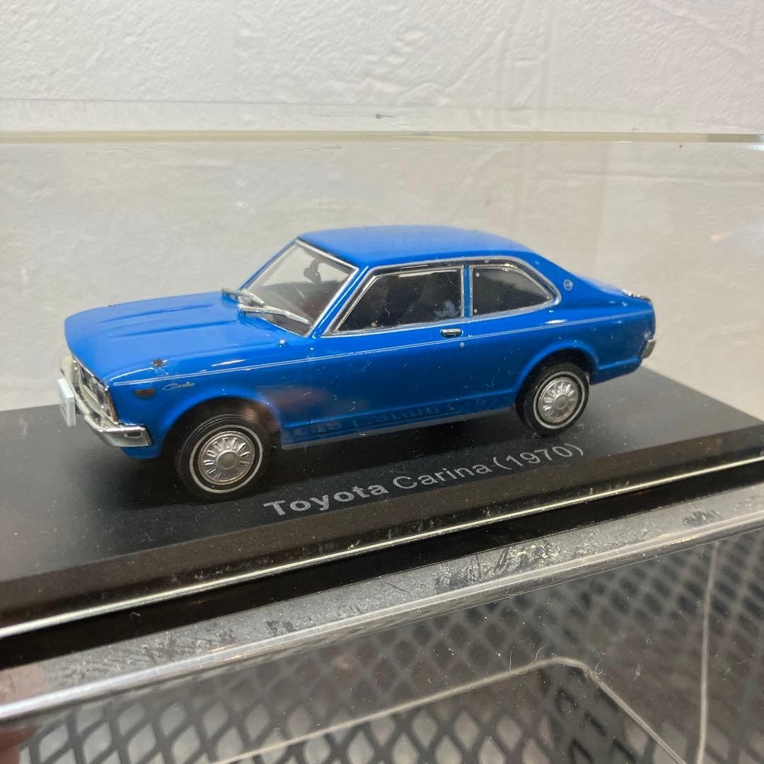 Toyota Carina 1970 First Generation A10 Model Diecast Miniature Car 1/43 Scale