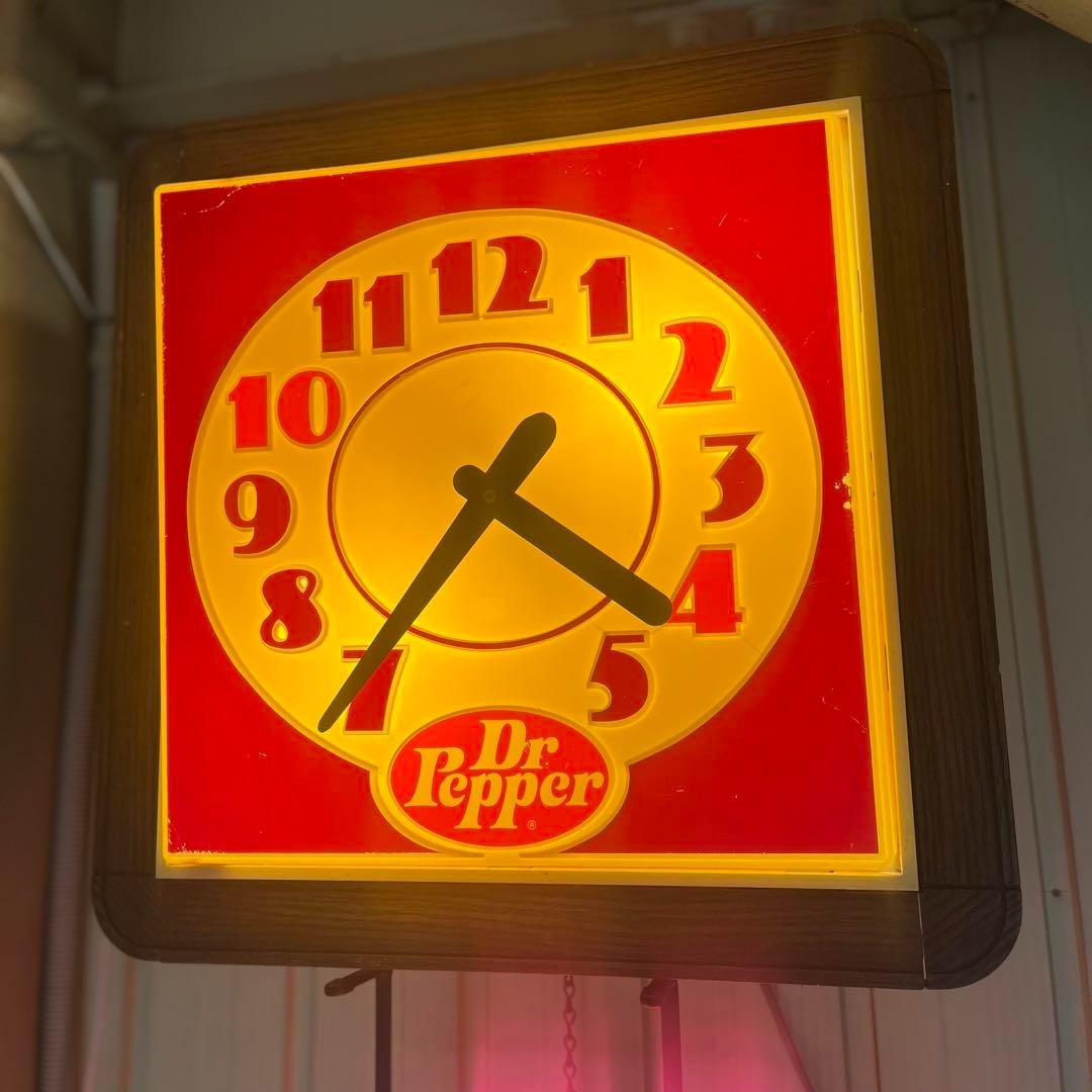 1990s Dr. Pepper Lighted Wall Clock