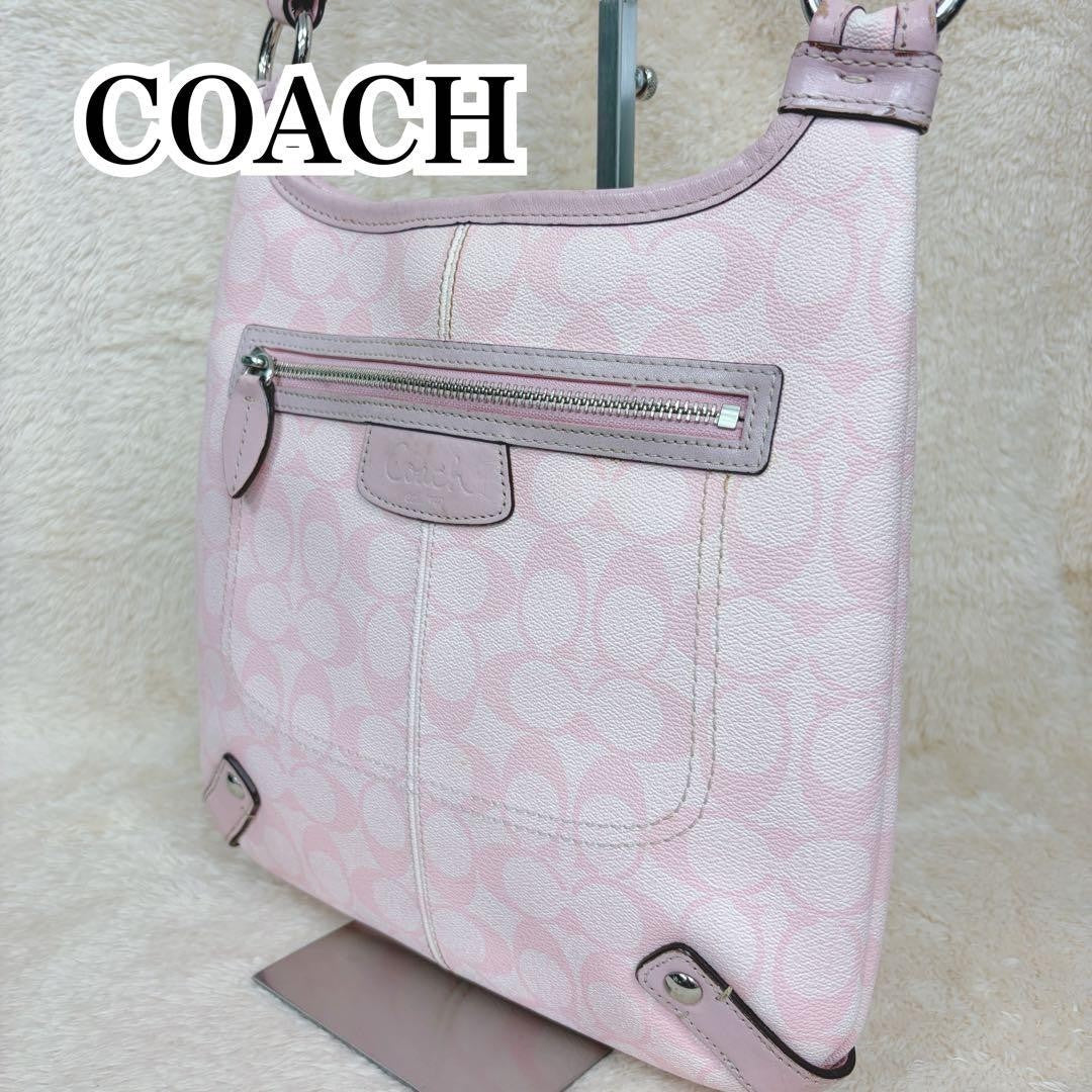 COACH Signature Shoulder Bag Pink
