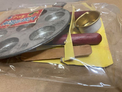 Tin Drum-Shaped Manju Set Showa Retro Vintage Deadstock