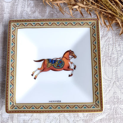Hermes Cheval d’Orient Mini Plate Tray Porcelain Oriental Theme Decor Rare Used