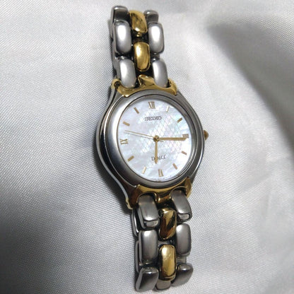 Rare Seiko Dolce Mother of Pearl Dial Roman Numerals Quartz Watch