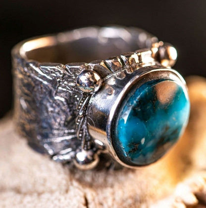 High-grade Ithaca Peak Turquoise Silver Tufa Cast Ring US Size 12