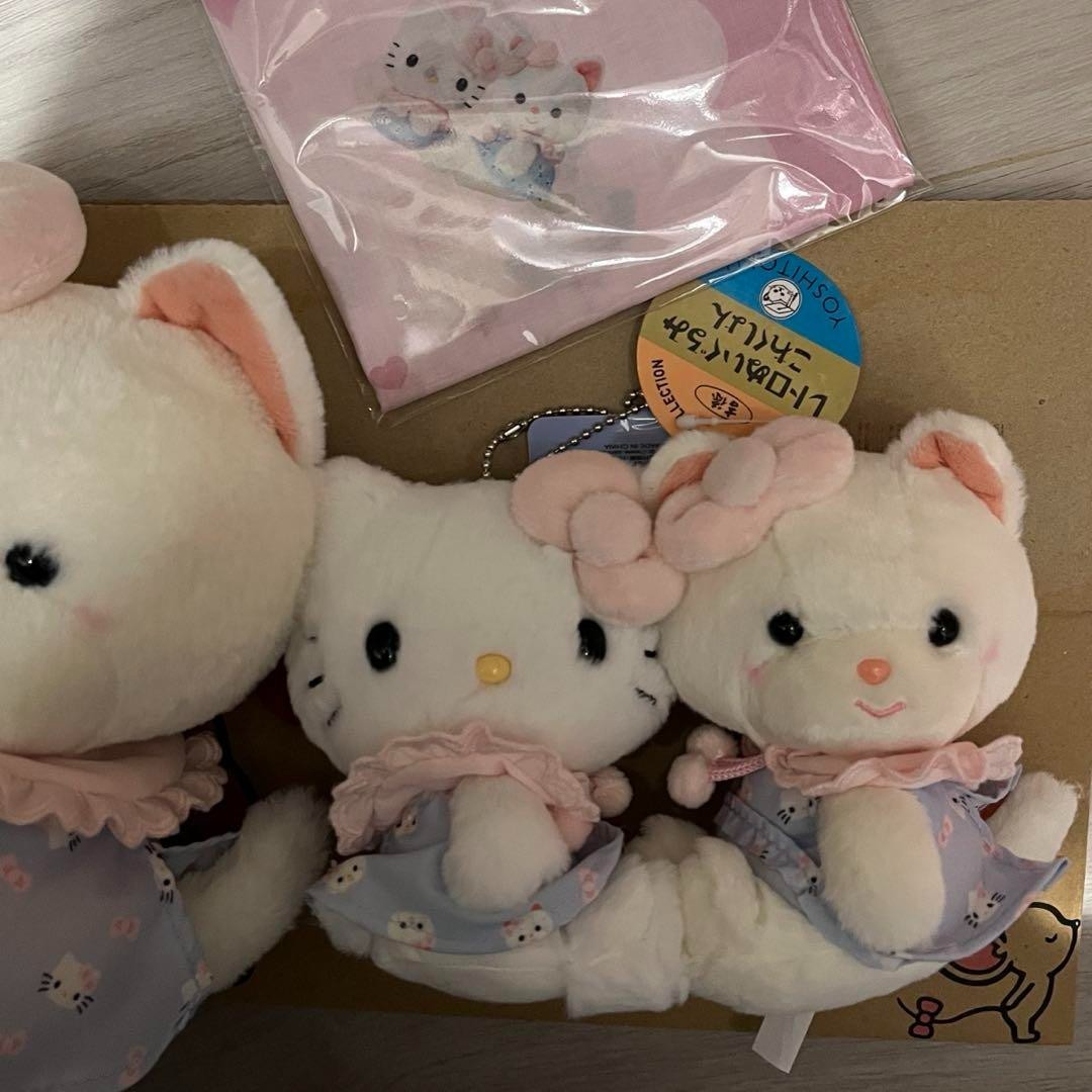Yoshitoku Retro Plushie ÁESanrio Characters Hello Kitty ✁ECreamy Neko