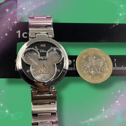 Excellent condition working Disney Mickey Mouse 85th Anniversary Women's Quartz