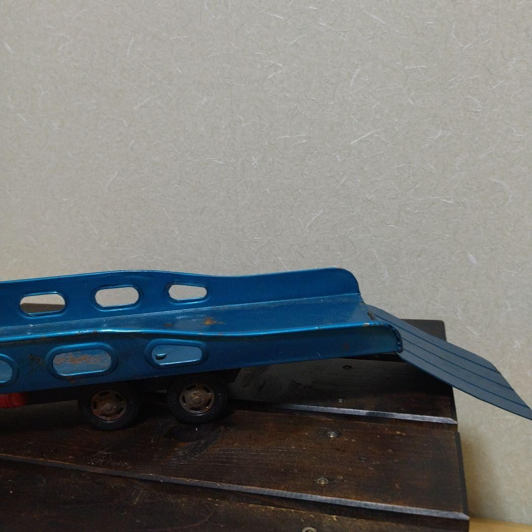 Showa-era retro cars / Tin cars made in Japan