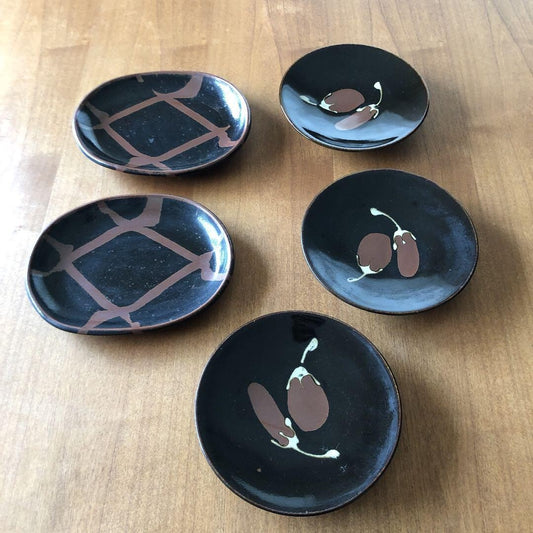 Unused Mashiko ware side plate and medium plate set by Hamada Shoji Mingei