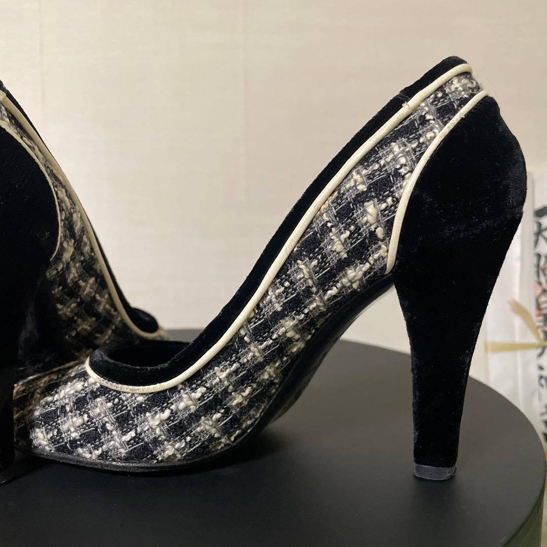 CHANEL Shoes Pumps Heel EU 36 US 6 Tweed Black White Authentic