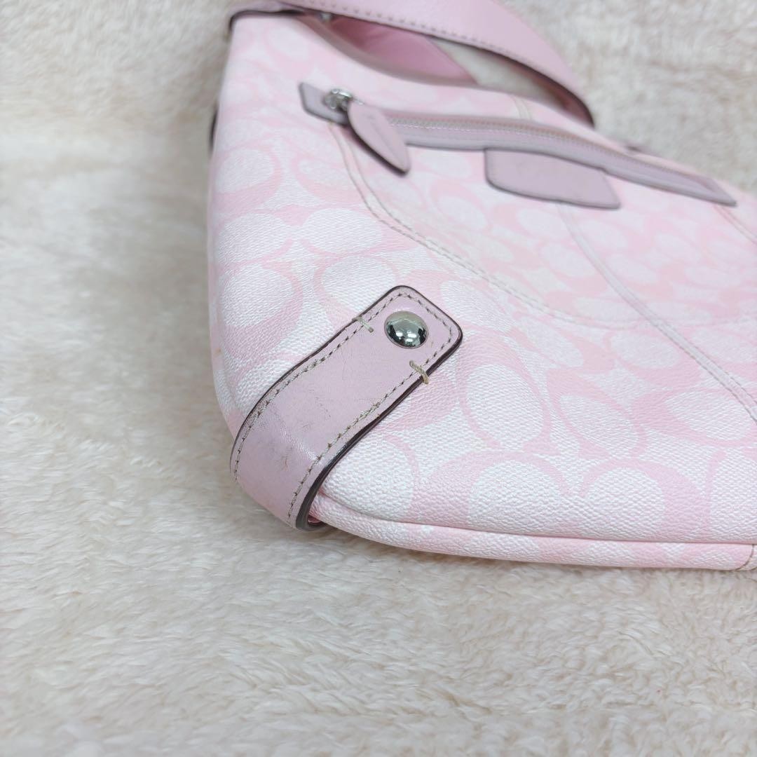 COACH Signature Shoulder Bag Pink