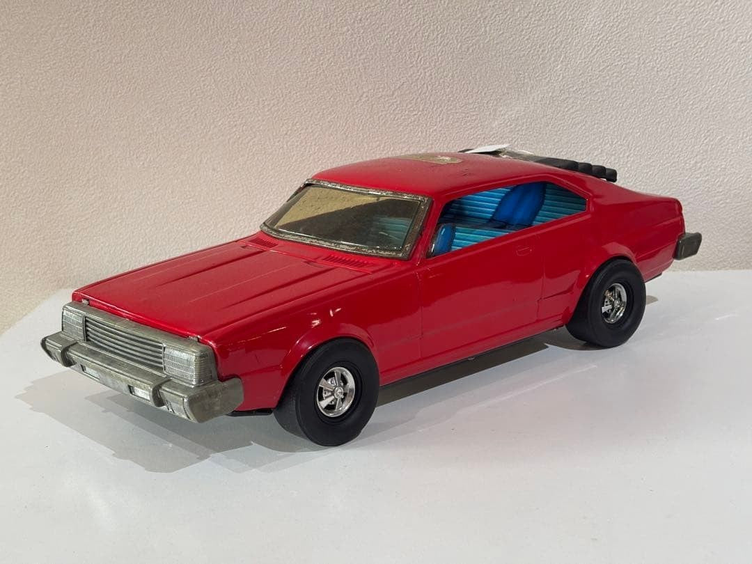 1970s Showa Retro Nissan Gloria Skyline 70's
