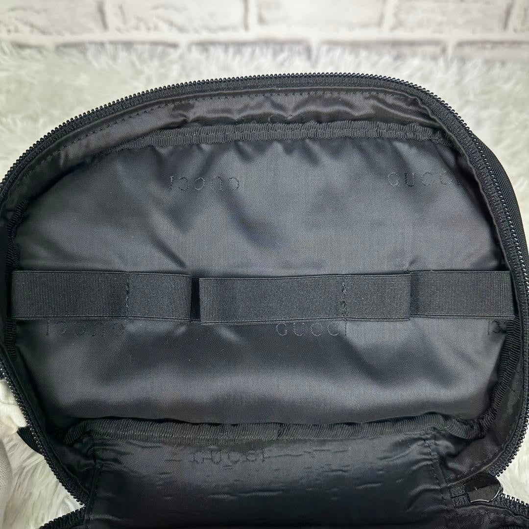 GUCCI Vintage Tom Ford Era Black Canvas Makeup Pouch Unisex Rare Authentic