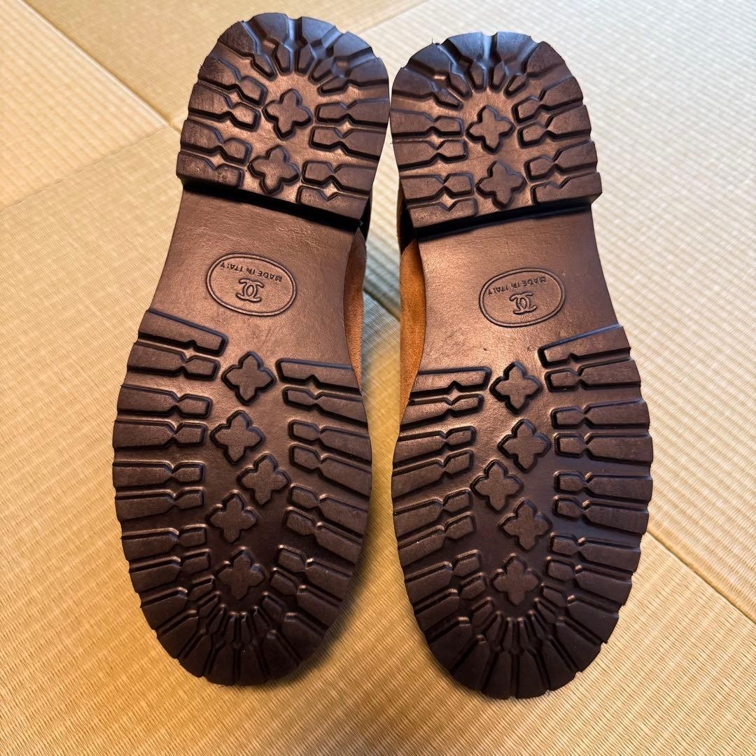 CHANEL Suede Sneakers Beige Brown Logo Embroidery Size 38/JP 23.5 147991K Authen