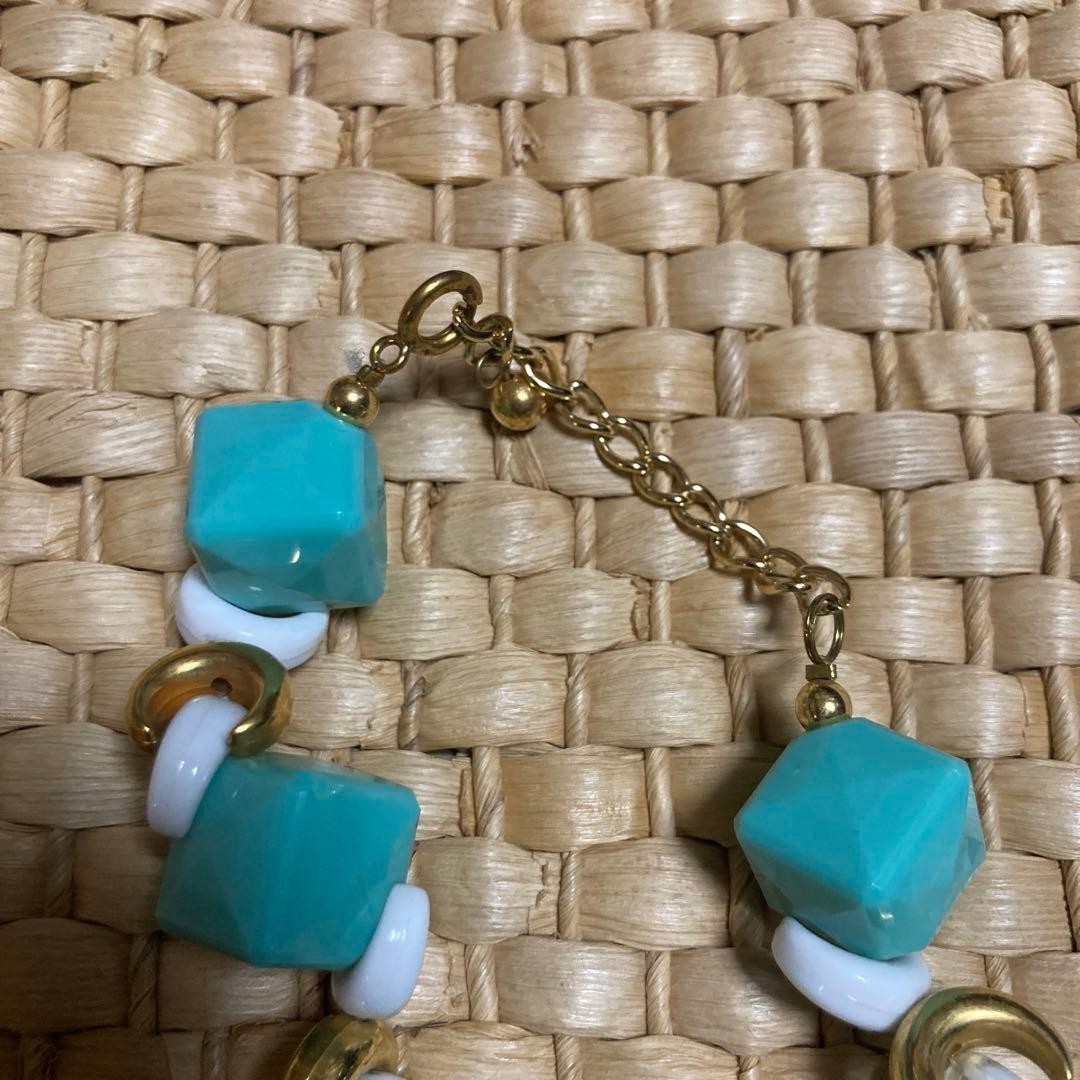 Brand new turquoise blue necklace Geometric design Showa retro style Bubble era