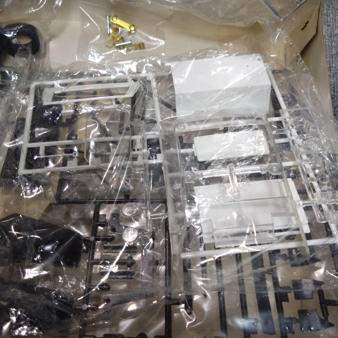 Bandai 1/20 Volkswagen Golf Plastic Model Kit