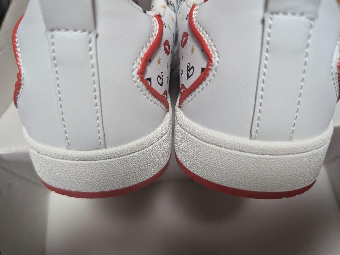 Hello Kitty Sneakers 24.5Cm / Playboy Collaboration Limited Model