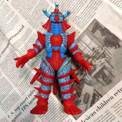 Vintage Antique: Ultra Monster Hippolit Starman 18cm Showa Retro