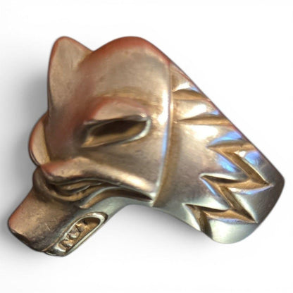 ALZUNI Wolf Ring, made of 950 sterling silver.