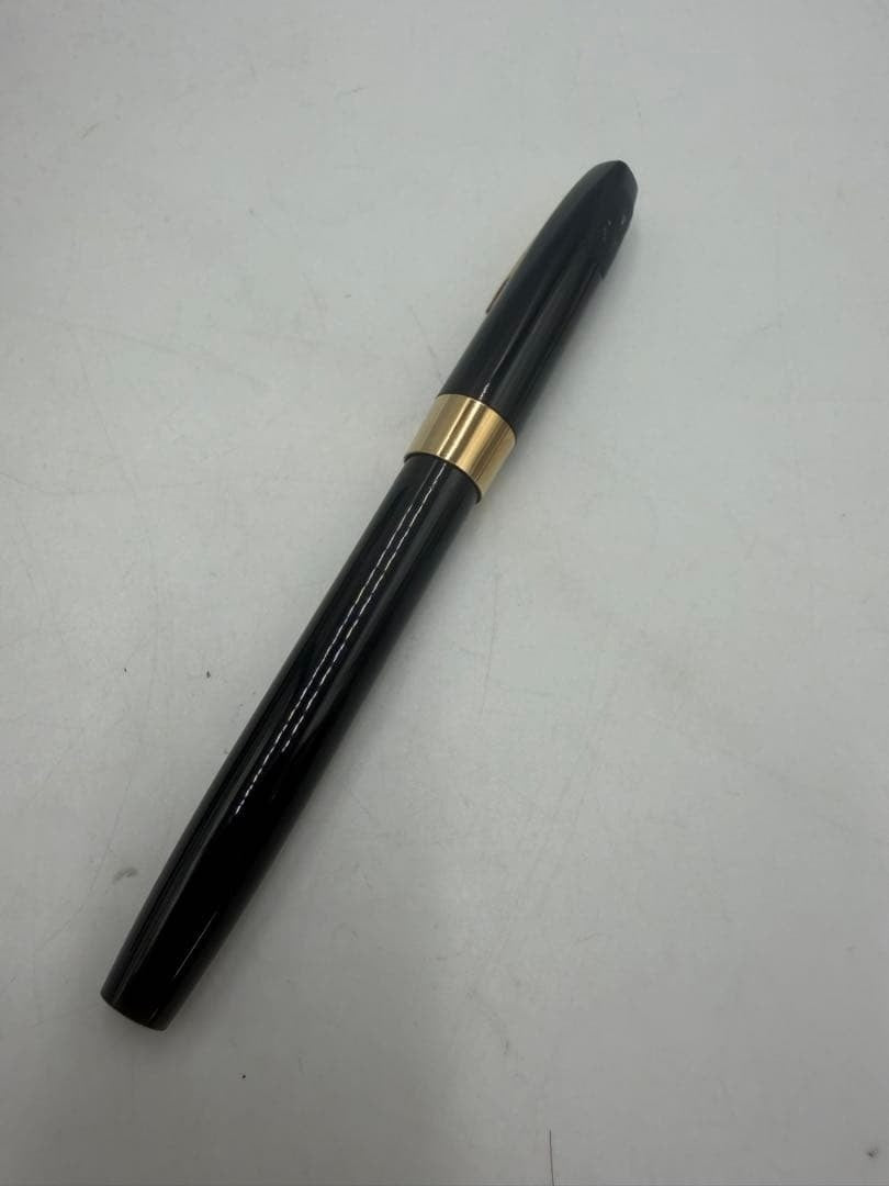 Sheaffer 14K 585 Fountain Pen 14K Gold Nib Vintage Authentic Rare Series
