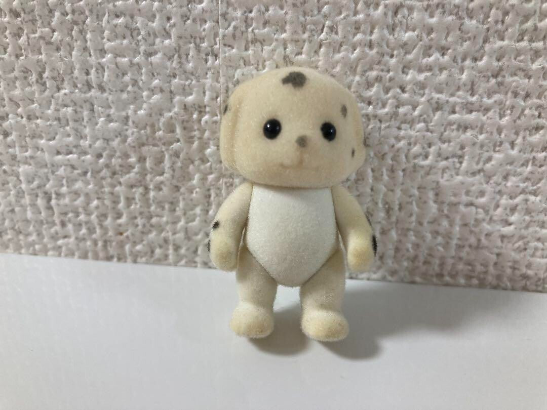 Sylvanian Families Dalmatian Baby Doll Discontinued Blue Rare