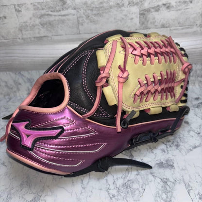 Mizuno Limited Edition Metallic Color Infield Softball Glove (Rare)