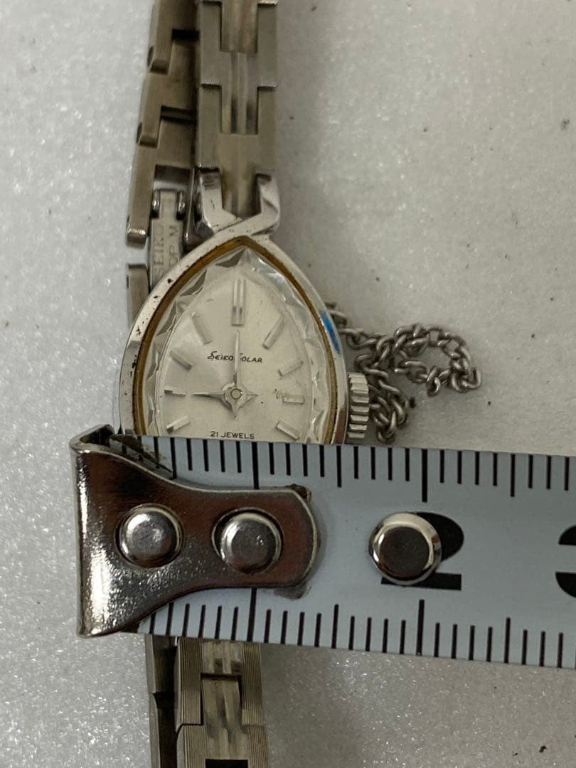 SEIKO 21 Jewels Hand-Wound Ladies Watch - Working Condition