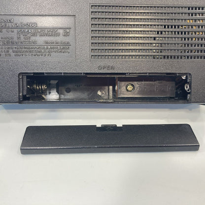 National Panasonic Compact Radio R-266 Showa Retro