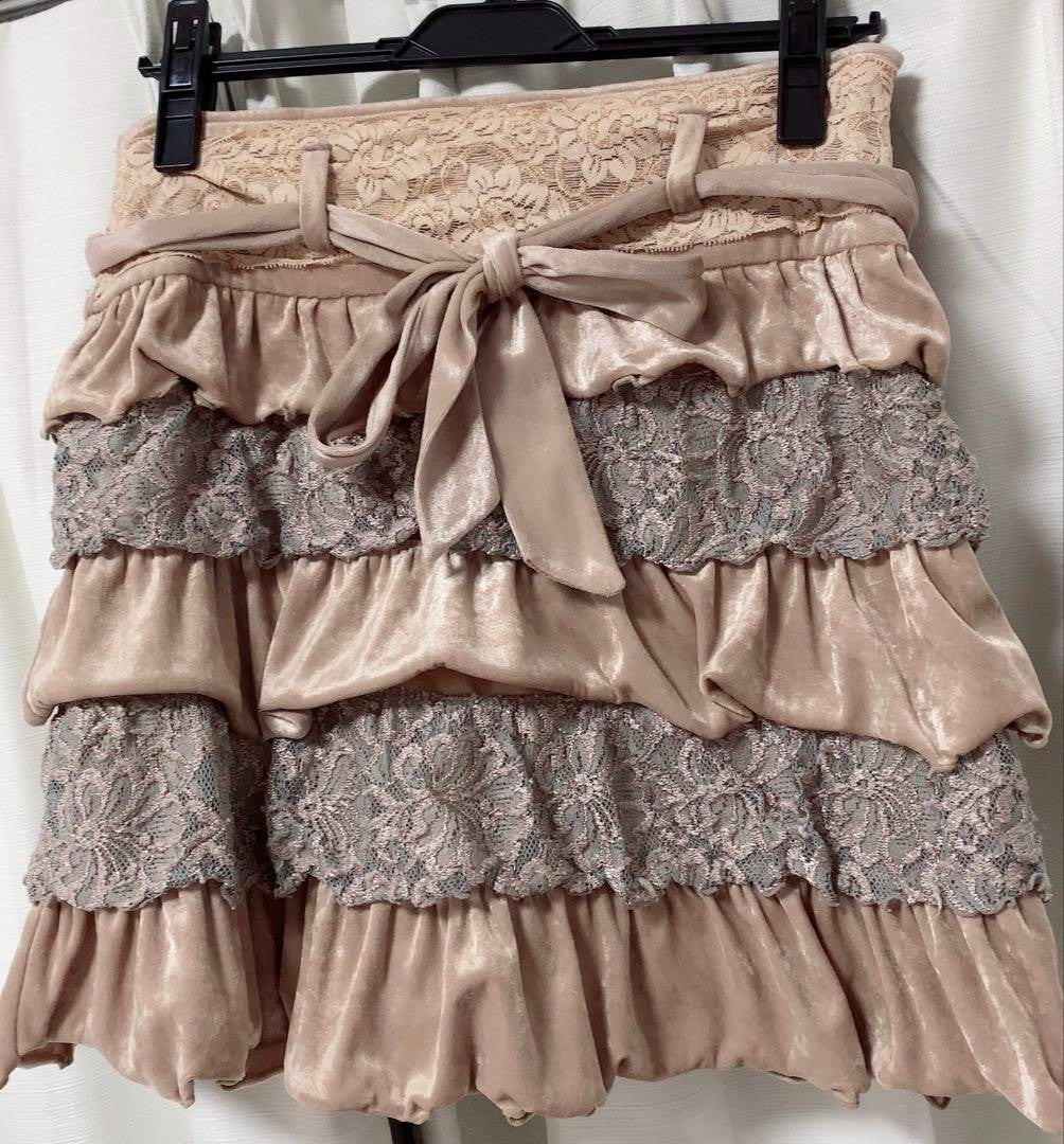 Liz Lisa Women Size Free Beige Flare Skirt With Lace Satin ruffles Autumn/Winter